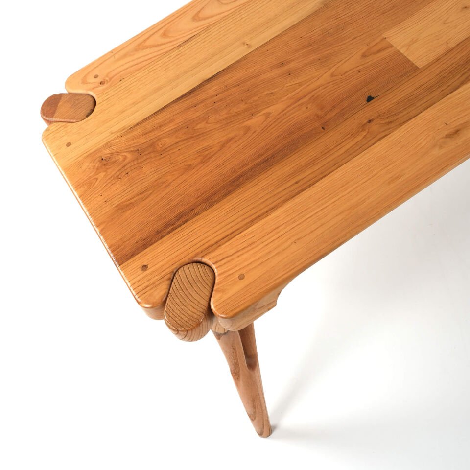 Olivo Bench