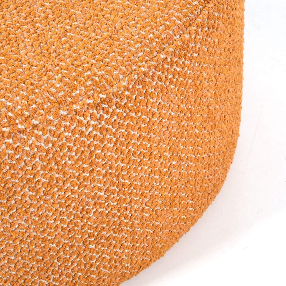 Orange Puf