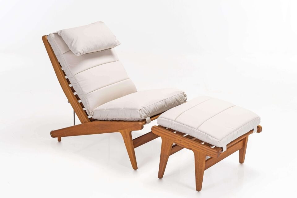 Siesta Lounge